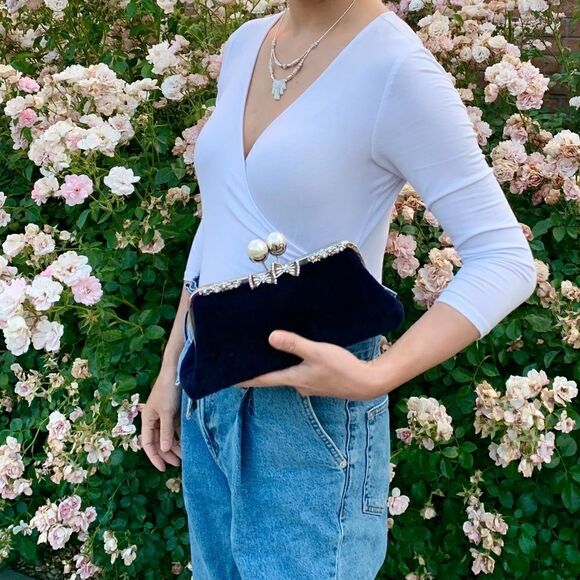 Handmade Real Shearling Pearl Kisslock Clutch/Wristlet/Evening Bag/Crossbody - Picture 5 of 16